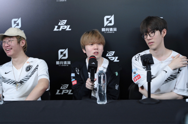 念因此更加 念因此更加