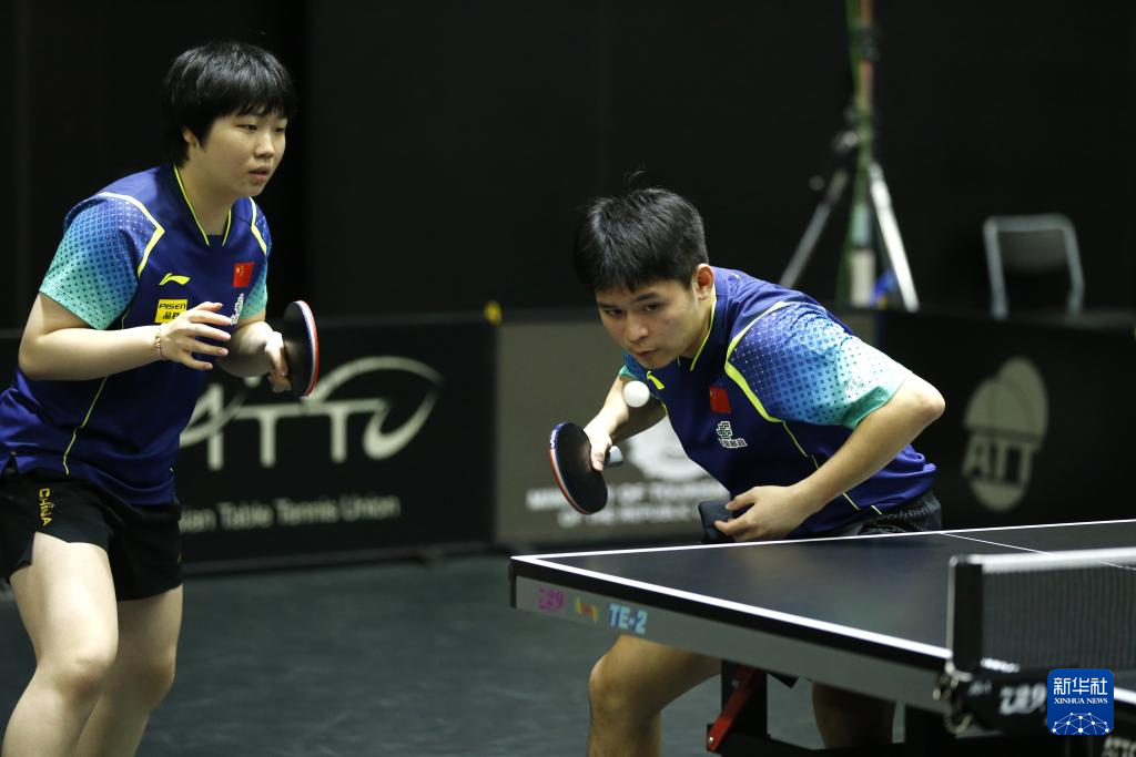 的所有接触 的所有接触